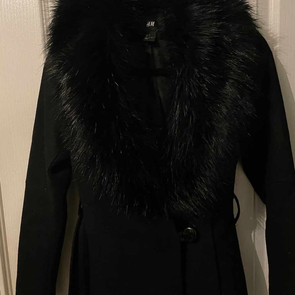 Black faux fur peacot